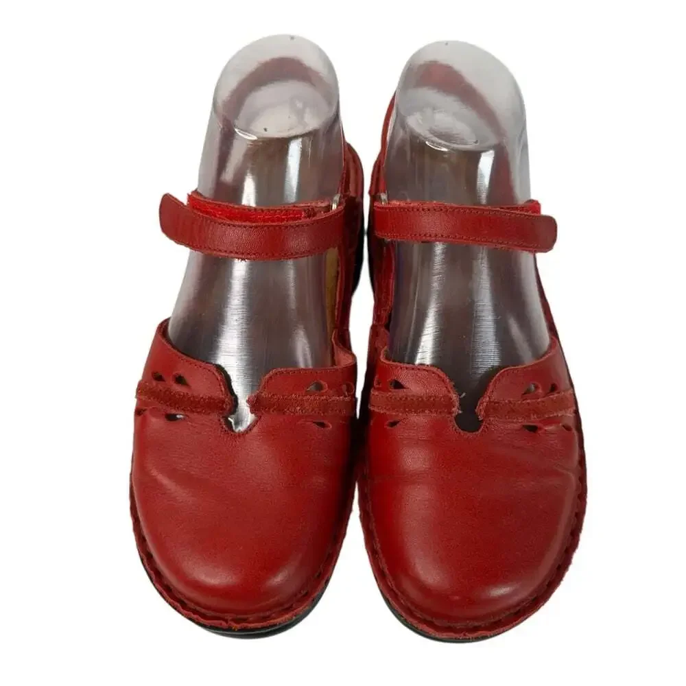 Naot Gardenia Red Leather Sandals EU 38 Comfort Adjustable Strap Bohemian